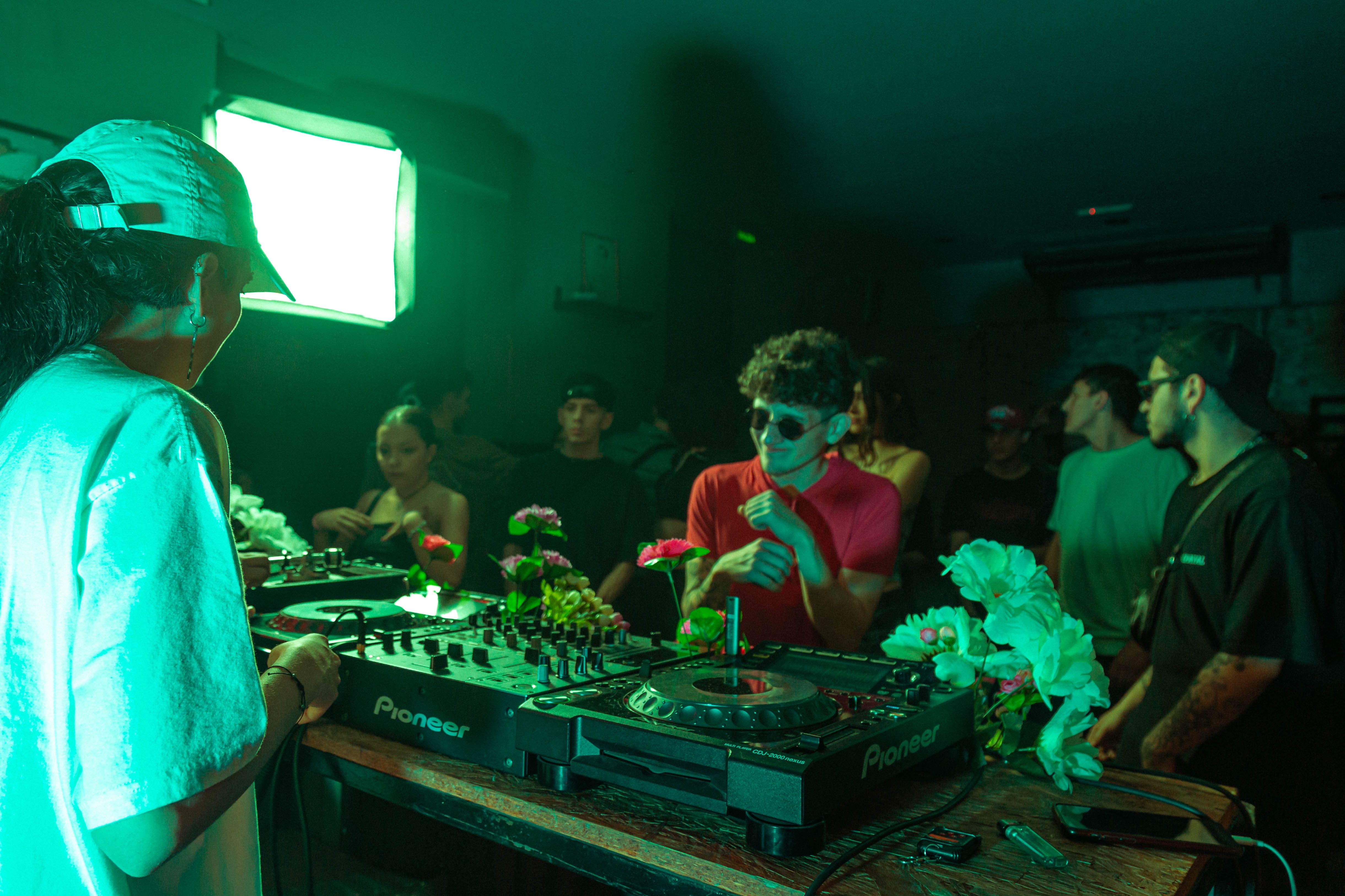 Technical Rider Background